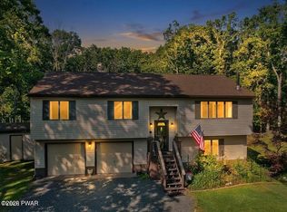 103 Jack Pine Ct, Milford, PA 18337