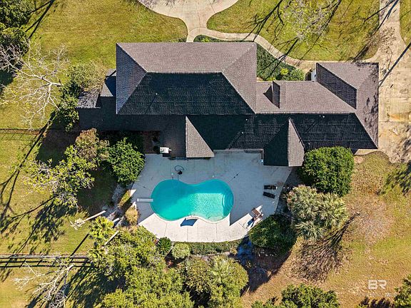 2nd image of 13167 Dominion Dr