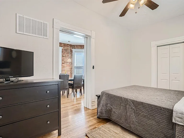 239 W Ellsworth Ave #A — Photo 15