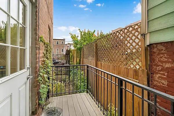 Rented by Freestone Property Group | media 5