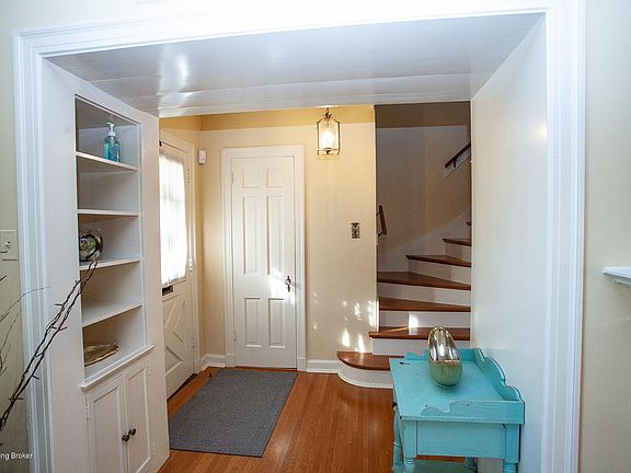 5th image of 2415 Brighton Dr