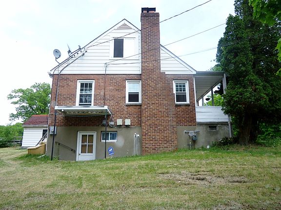 3 Levels of living space