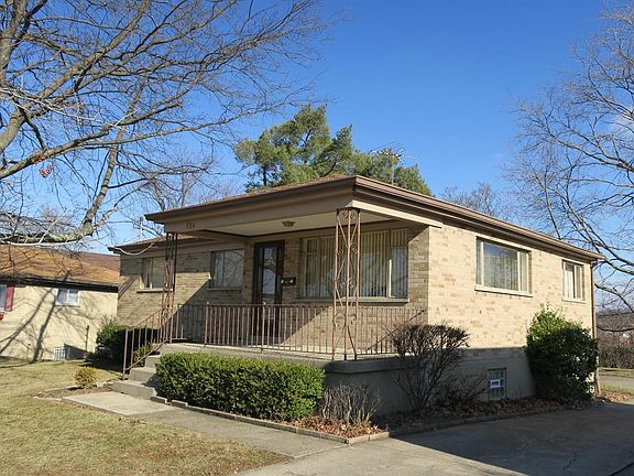 3rd image of 5764 Windsorhill Dr