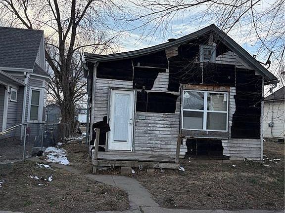 2nd image of 3010 S 19th St