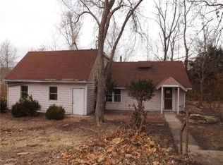 3012 NE 82nd St, Kansas City, MO 64119