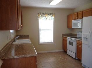 843 Lakeridge Dr, Cameron, NC 28326