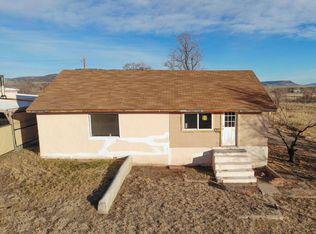 425 E 8th St, Raton, NM 87740