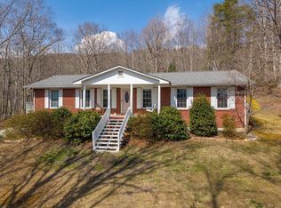 4890 Mount Tabor Rd, Blacksburg, VA 24060