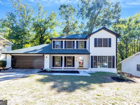 1479 Fieldgreen Overlook, Stone Mountain, GA 30088