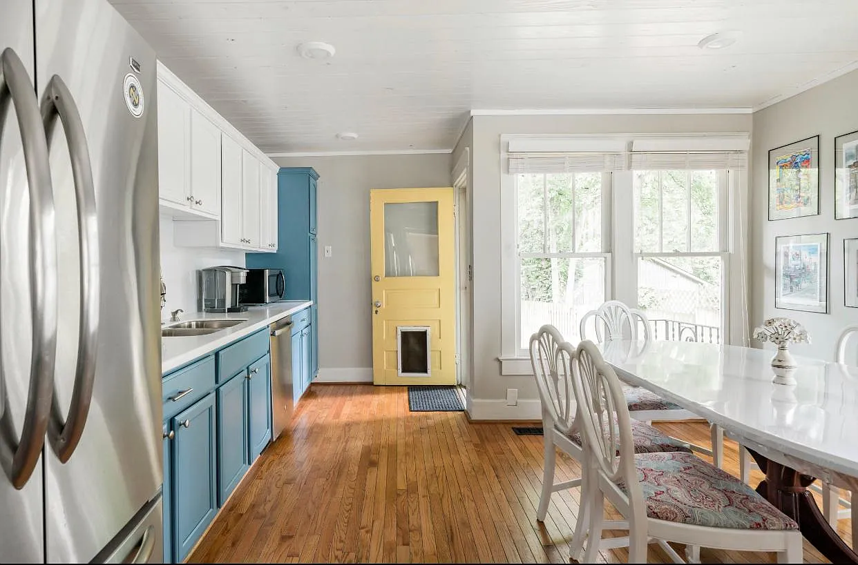 3 bed, 1380 sqft, $3,000 — Photo 1