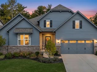 516 Crystal Lake Dr N, Chagrin Falls, OH 44022