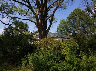 2281 W Dripping Springs Rd, Columbia, MO 65202