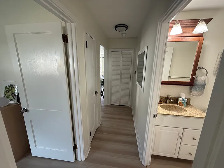 121 Holloway Rd — Photo 5