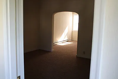 3 bed, 1.0 bath, 580 sqft, $1,150 — Photo 13