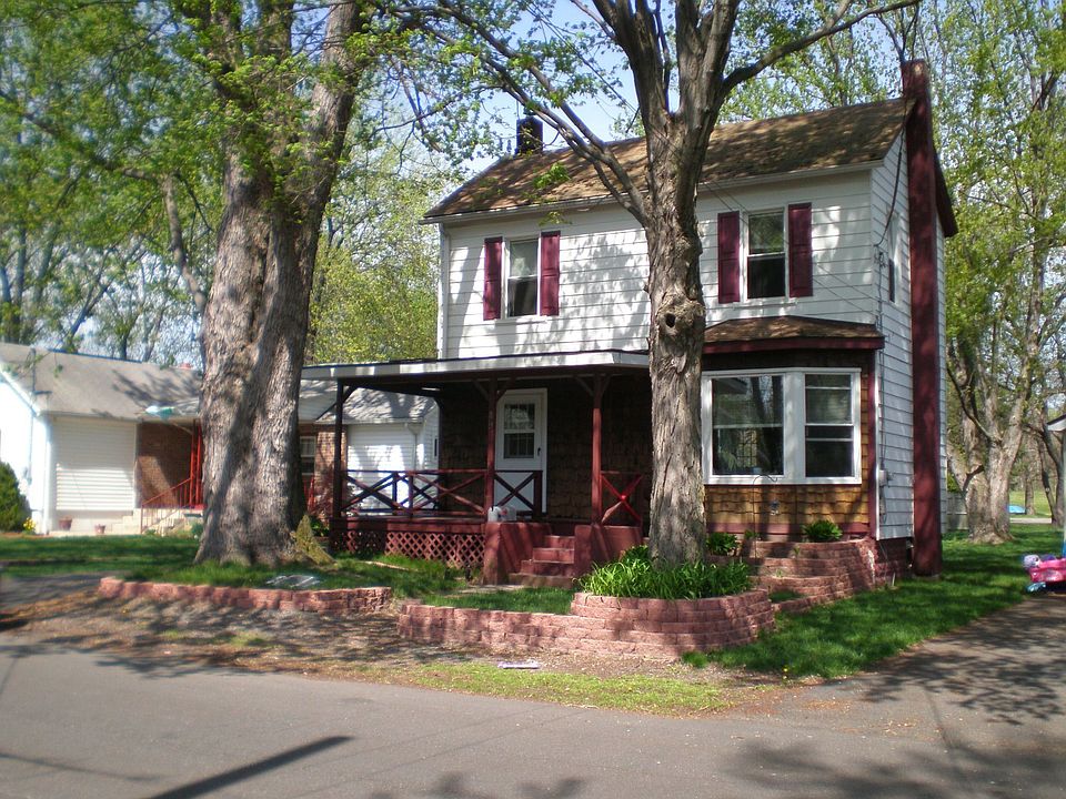 Front view of the home