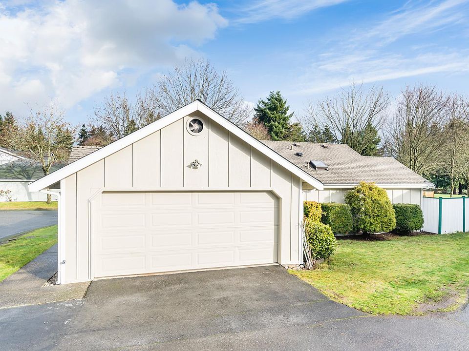 1st image of 18123 NE 91st Ct