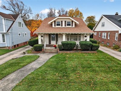 20877 Fairpark Dr, Fairview Park, OH, 44126