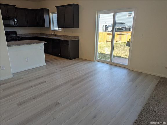 5th image of 211 Zachary Street