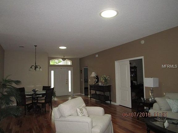 4th image of 3548 Chapel Hill Blvd