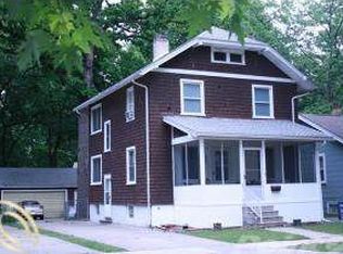 610 W Hazelhurst St, Ferndale, MI 48220