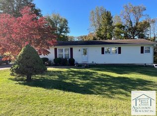 131 Glen Oak Cir, Ridgeway, VA 24148