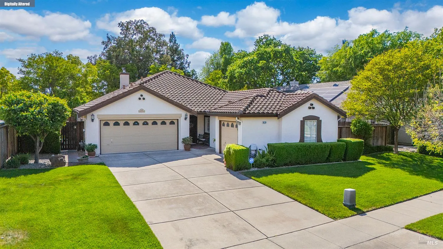 4539 Avondale Circle photo 1