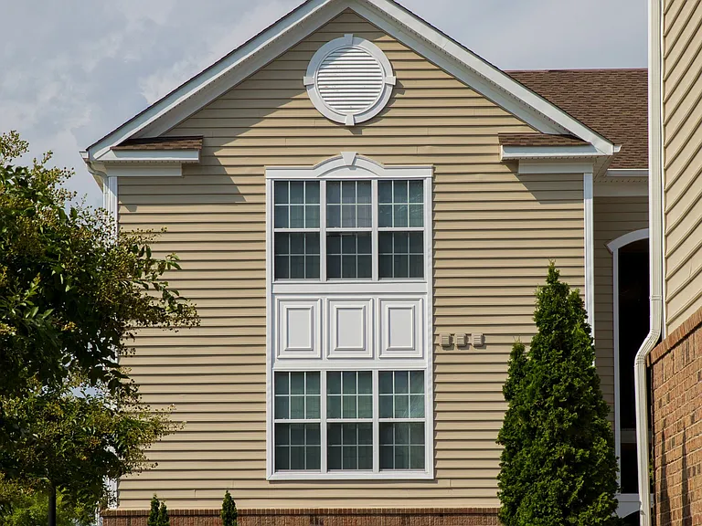 Red Mill Landing Apartment Homes — Photo 32