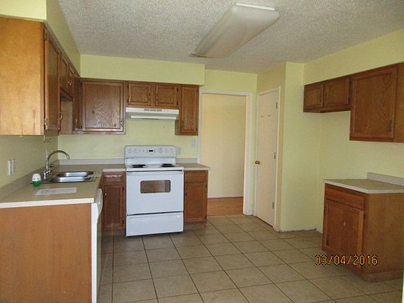 4th image of 212 Calhoun Dairy Dr