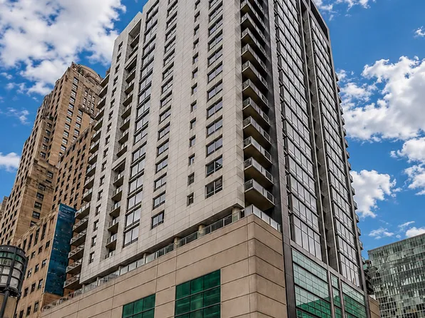 160 E Illinois St APT 2003, Chicago, IL 60611