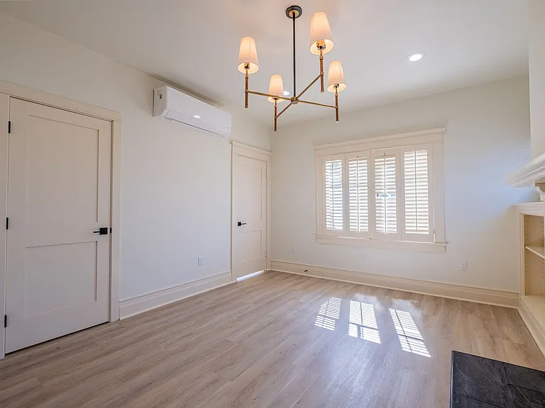 Catalina Residences — Photo 35
