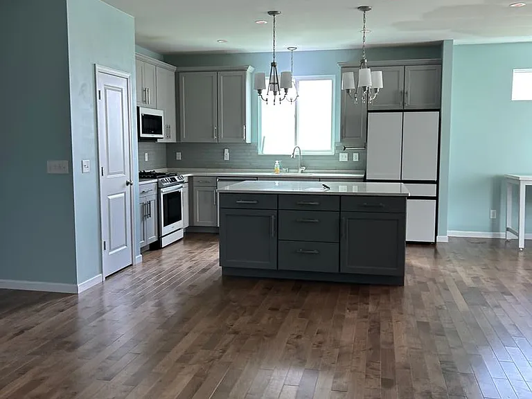 2609 Beacon Point Ct — Photo 16