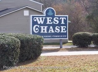 8816 Ridgemoore Ct, Douglasville, GA 30134