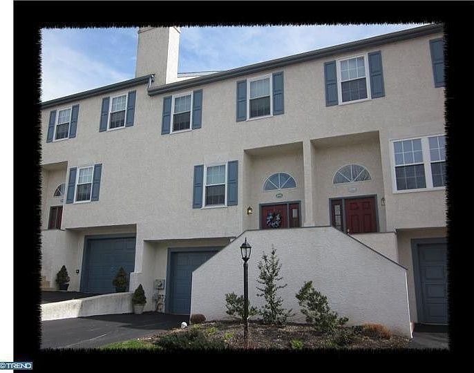 1st image of 3705 Columbia Court Way
