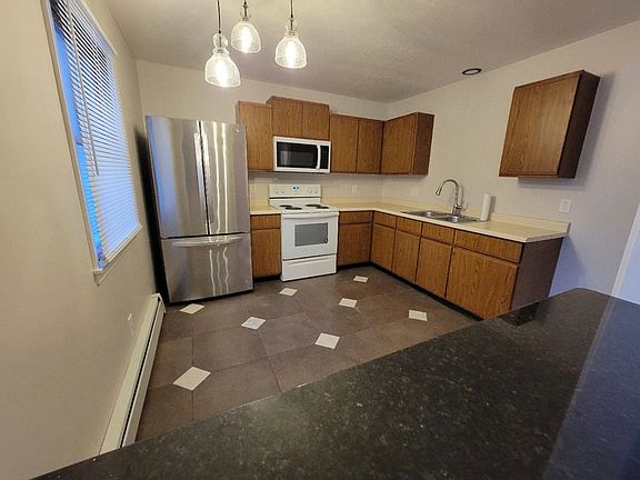 Kitchen and Hospitality Counter