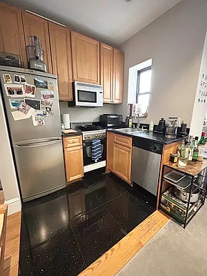 Rented by Douglas Elliman | media 6