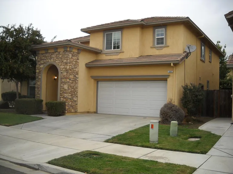 1985 Addison Dr — Photo 1