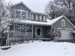 1397 Shaw Ct NE, Rockford, MI 49341