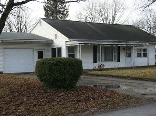 204 E Aiken St, Russells Pt, OH 43348