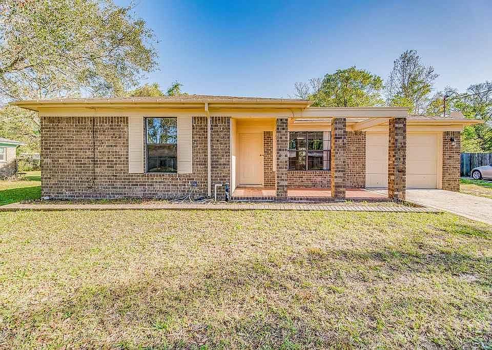 1st image of 10643 Bridge Creek Dr