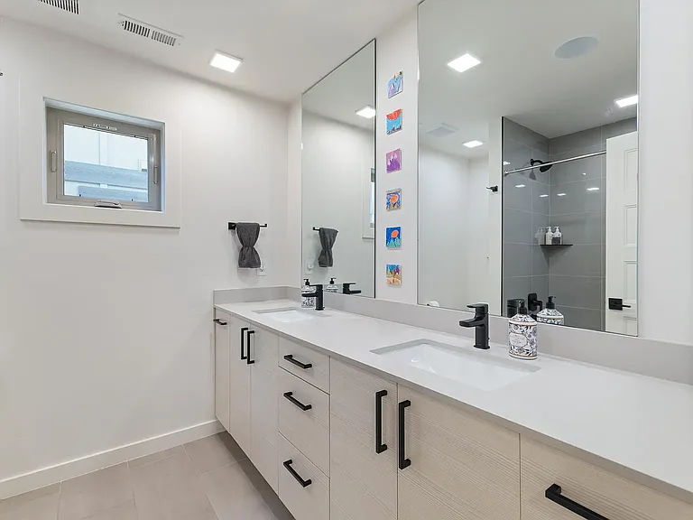 2082 Dennison Ln — Photo 33