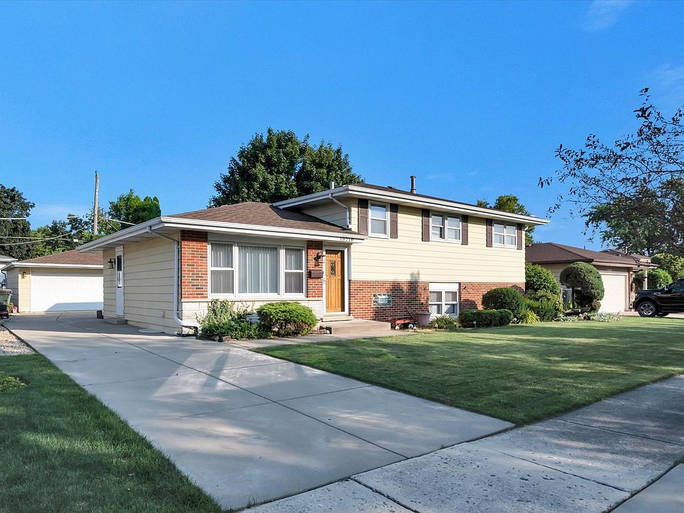 1st image of 16719 Oleander Ave