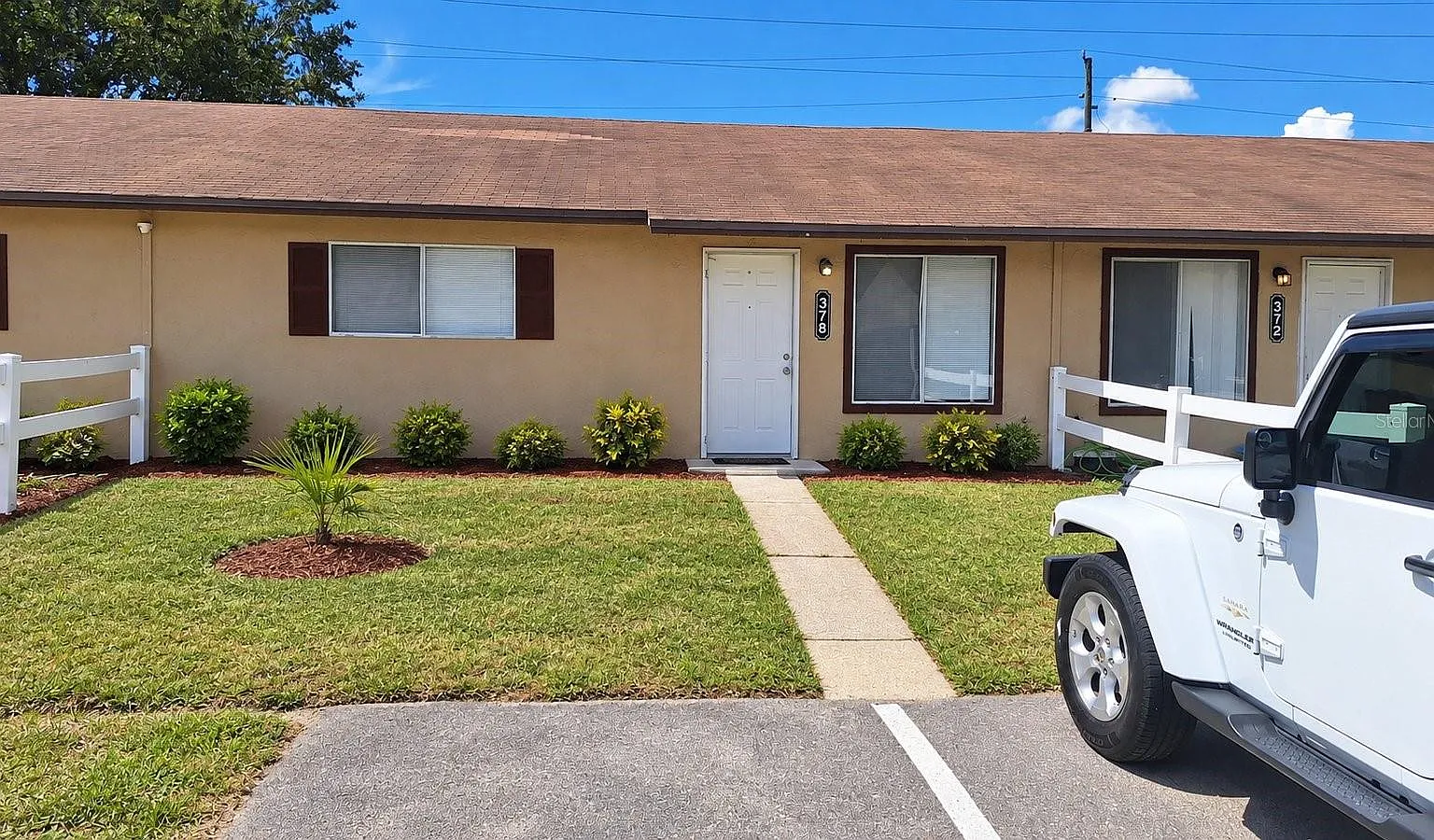 3 bed, 2.0 bath, 1140 sqft, $1,600 — Photo 1