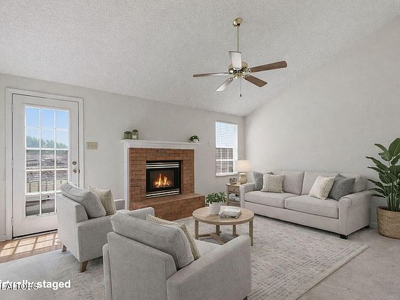 4th image of 8024 Hansboro Way