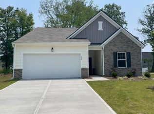 732 Mirror Pond Dr, Zebulon, NC 27597