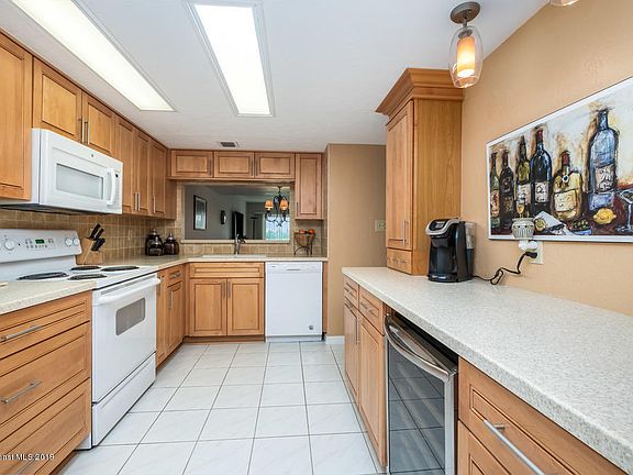 4th image of 3060 N Atlantic Ave APT 107