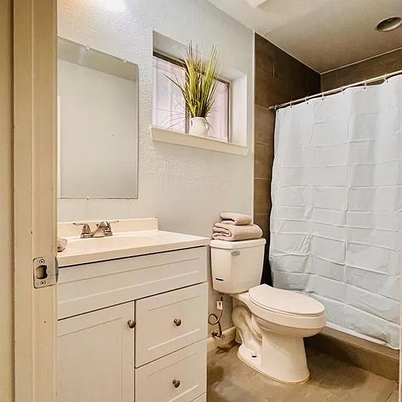 5908 Kiam St — Photo 3