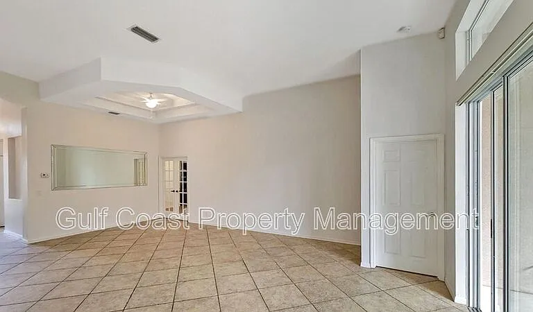 6836 Bay Hill Dr — Photo 6