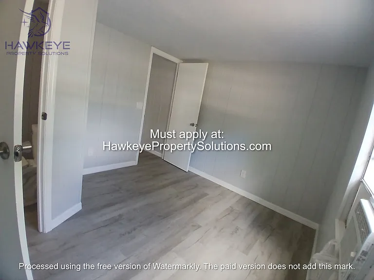 414B Senate St — Photo 14
