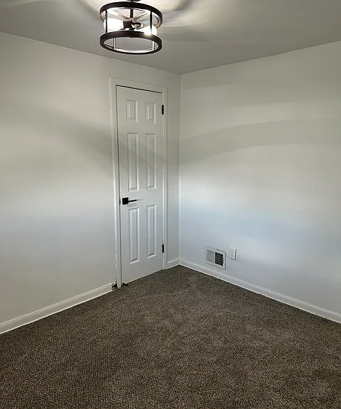 929 Warren St #2 — Photo 22