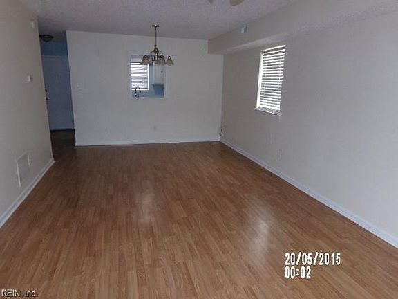 2nd image of 3091 Reese Dr
